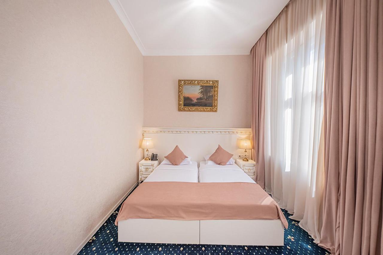 Vintage Hotel Тбілісі Екстер'єр фото
